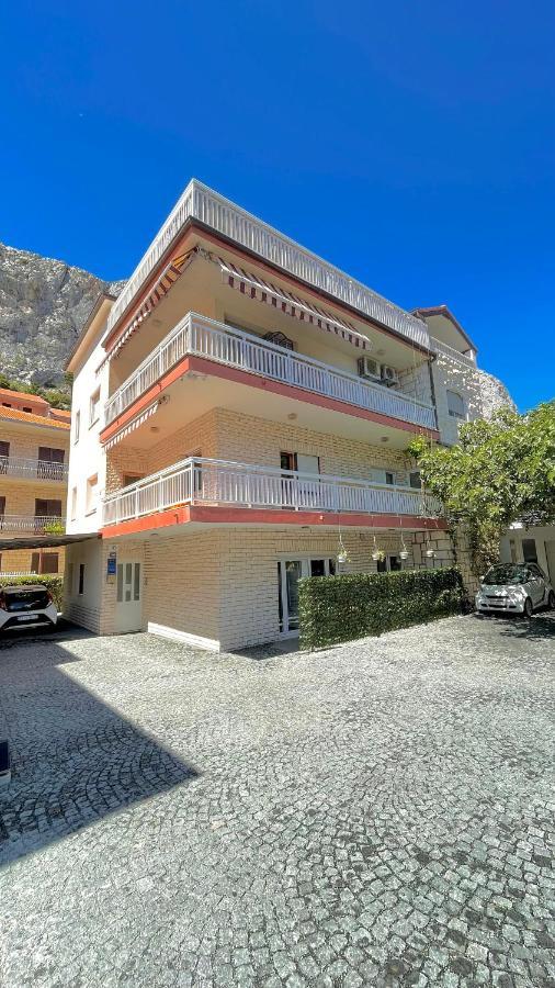 Apartments Neven Omiš Dış mekan fotoğraf